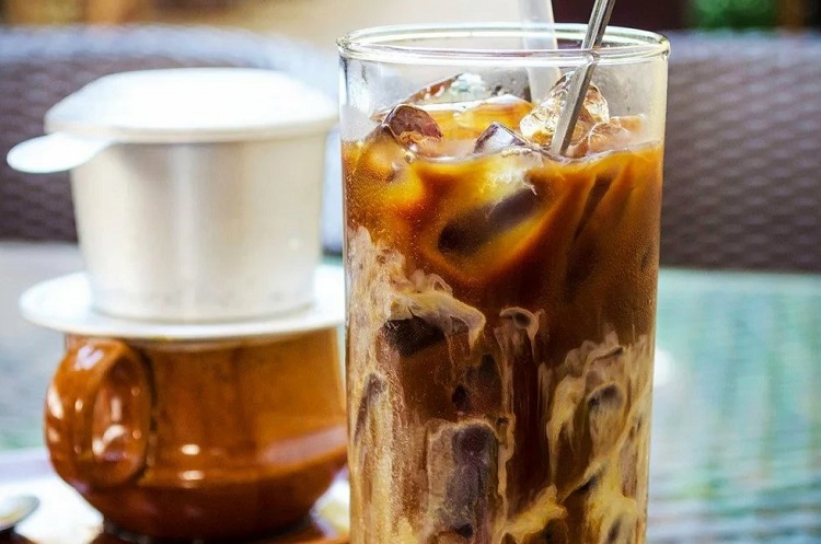 Кофе по-вьетнамски со льдом